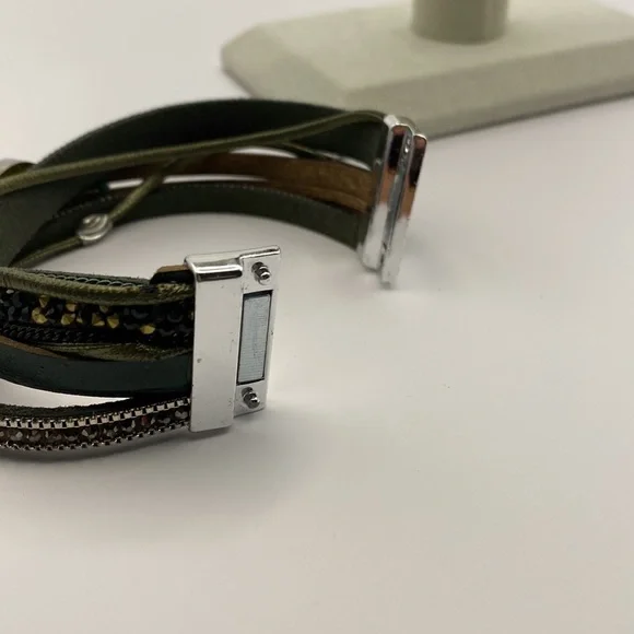 Set of 2 Wrap Leather Bracelets - Picture 8 of 8